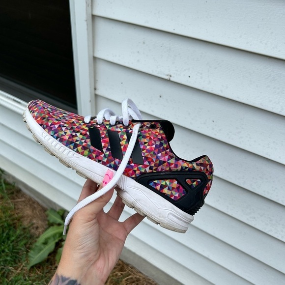 - PRE OWNED MEN’S ADIDAS ZX FLUX MULTICOLOR PRISM size 8 1/2 - Picture 8 of 16